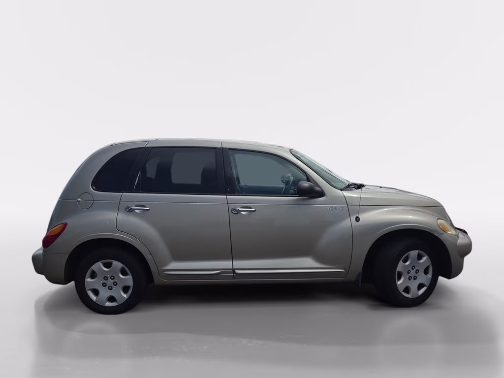 2005 Linen Gold Pearl Metallic Chrysler PT Cruiser Touring FWD Crossover