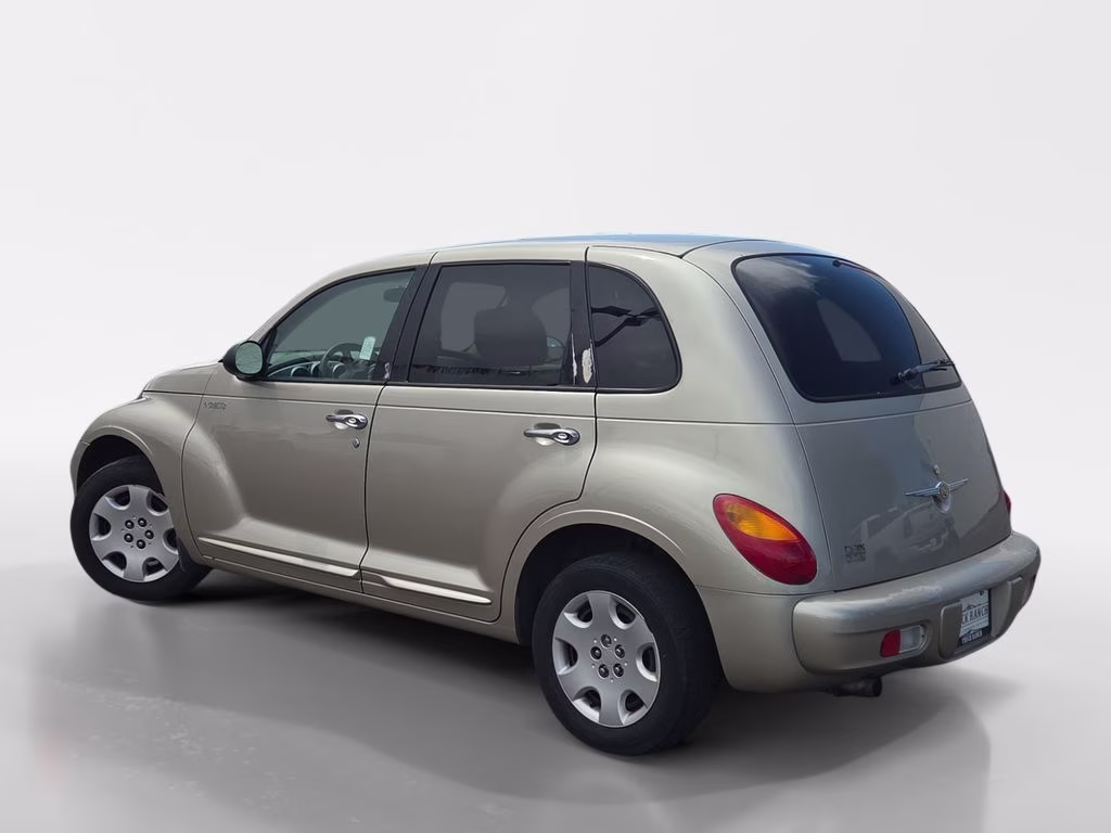 2005 Linen Gold Pearl Metallic Chrysler PT Cruiser Touring FWD Crossover