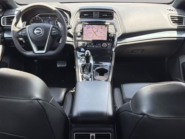 2023 Pearl White Tricoat Nissan Maxima SR FWD Sedan