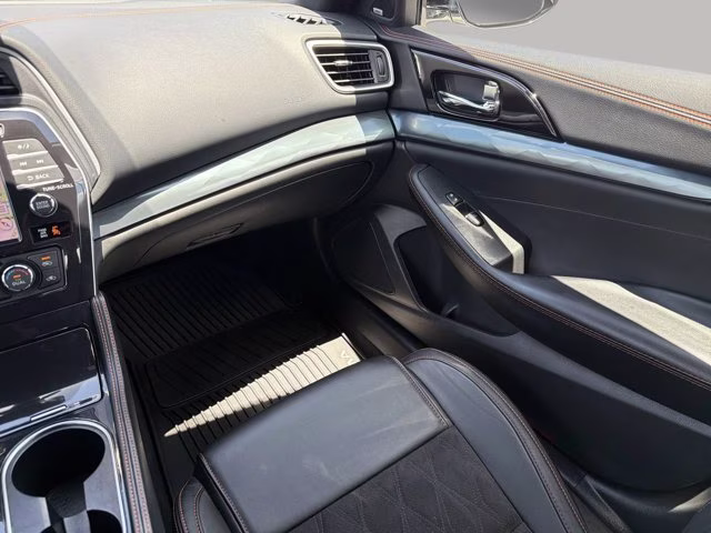 2023 Pearl White Tricoat Nissan Maxima SR FWD Sedan