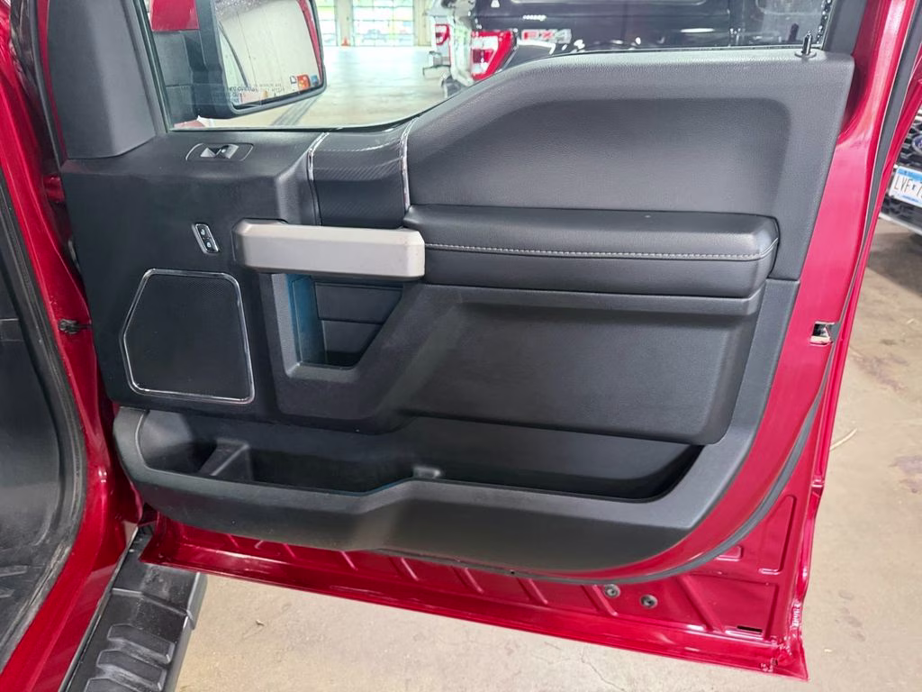 2020 Ford F-150 Lariat FX4 w/Trailer Tow & Twin Panel Moonroof 4X4 Truck