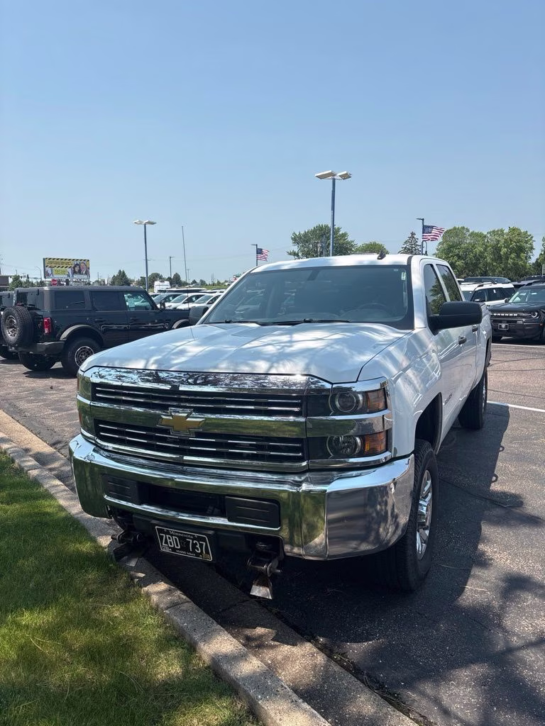 2015 Summit White Chevrolet Silverado 2500HD LT 4X4 Truck