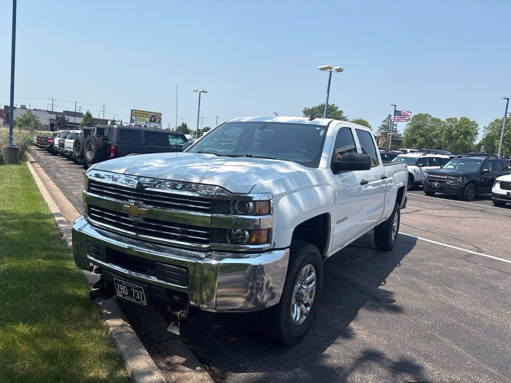 2015 Summit White Chevrolet Silverado 2500HD LT 4X4 Truck