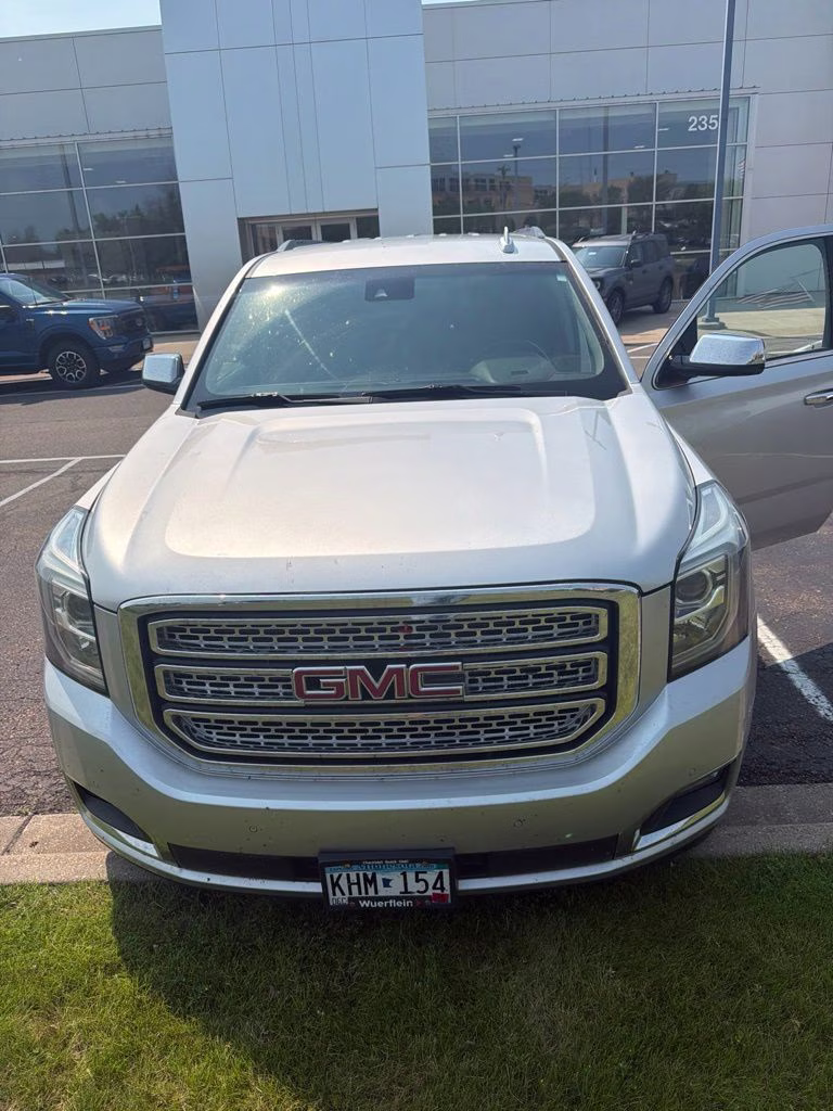 2017 Quicksilver Metallic GMC Yukon SLT w/Preferred Equipt & Bose Premium Audio 4X4 SUV