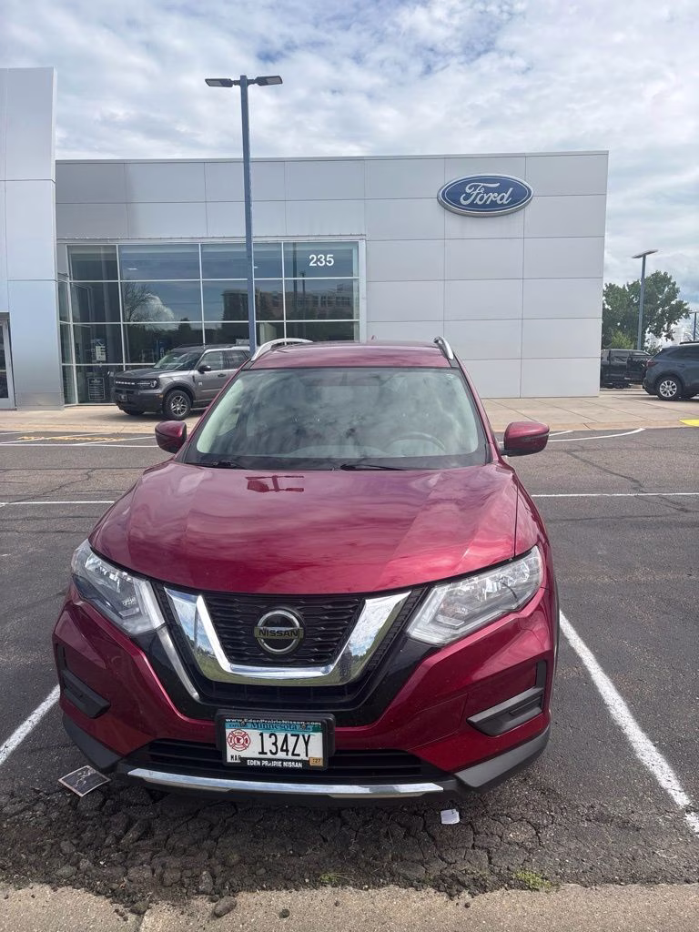 2018 Scarlet Ember Nissan Rogue SV w/Comfort & Convenience Pkgs AWD SUV