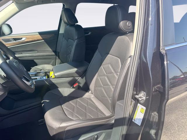 2025 Black Volkswagen Atlas 2.0T SE w/Technology FWD SUV