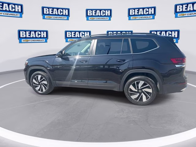 2025 Black Volkswagen Atlas 2.0T SE w/Technology FWD SUV