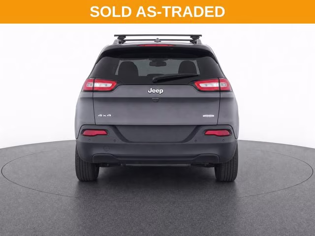 2016 Crystal Metallic Jeep Cherokee Latitude 4X4 SUV