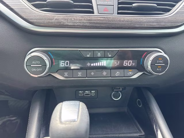 2021 Scarlet Nissan Altima 2.5 SL FWD Sedan