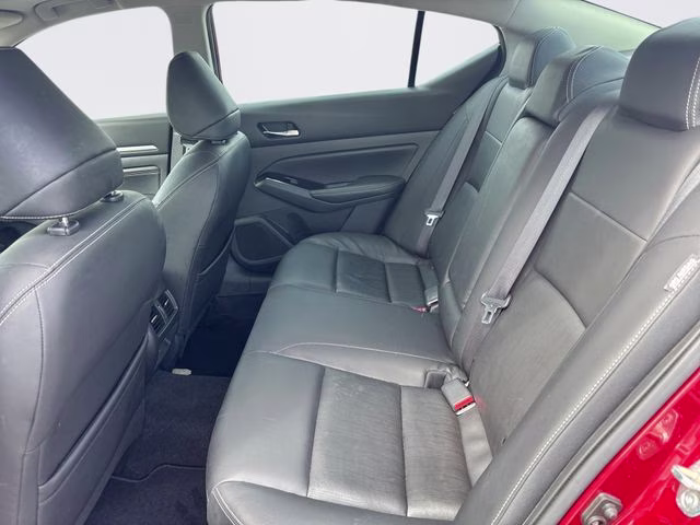 2021 Scarlet Nissan Altima 2.5 SL FWD Sedan