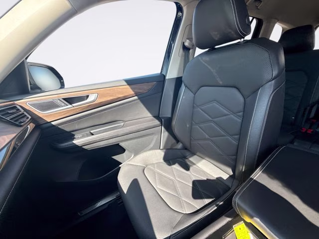 2025 Black Volkswagen Atlas 2.0T SE w/Technology FWD SUV
