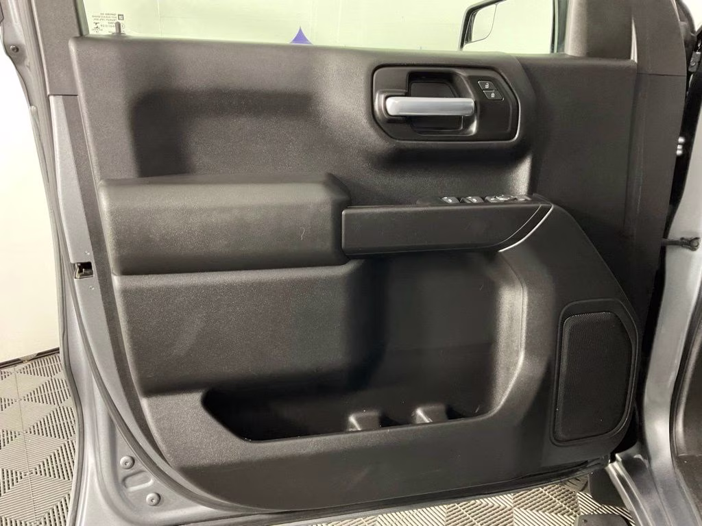 2020 Steel Metallic Chevrolet Silverado 1500 Custom 4X4 Truck