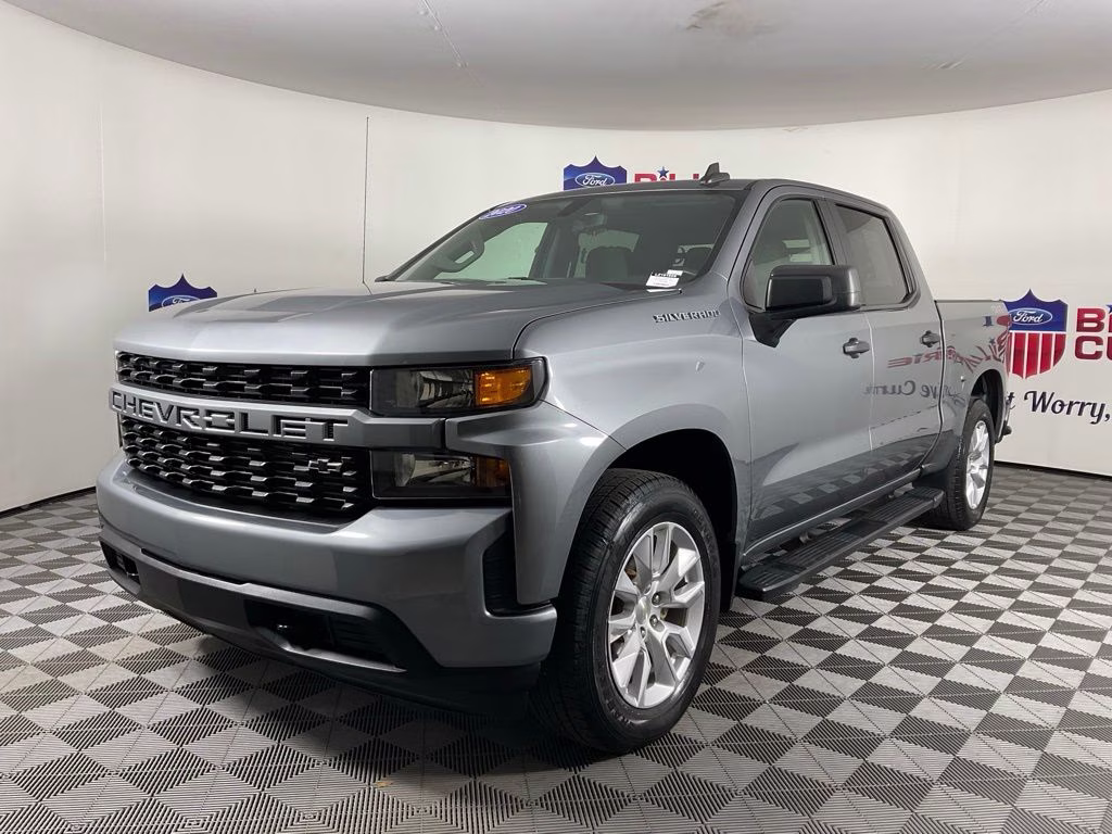 2020 Steel Metallic Chevrolet Silverado 1500 Custom 4X4 Truck