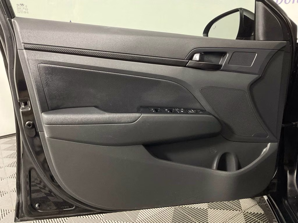 2020 Phantom Black Hyundai Elantra Sport FWD Sedan