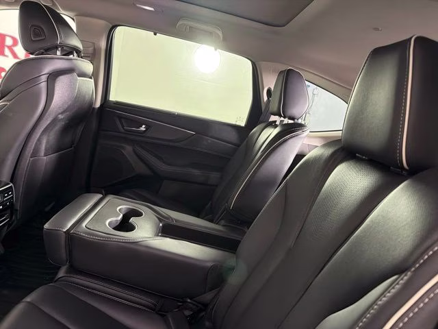 2022 White Acura MDX Advance SH-AWD AWD SUV