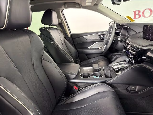 2022 White Acura MDX Advance SH-AWD AWD SUV