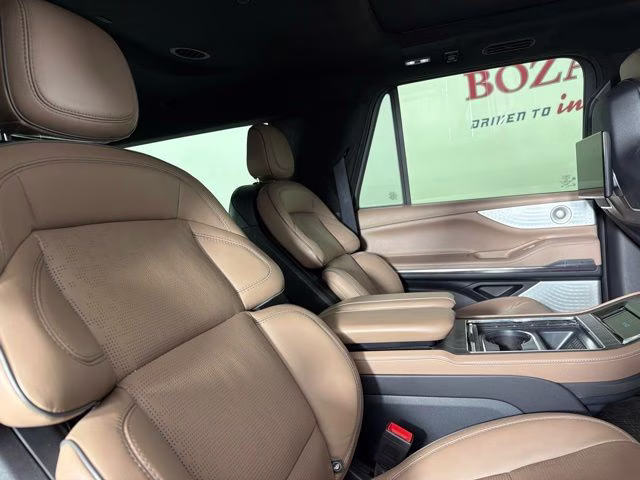 2025 Copper Metallic Lincoln Navigator L Black Label 4X4 SUV