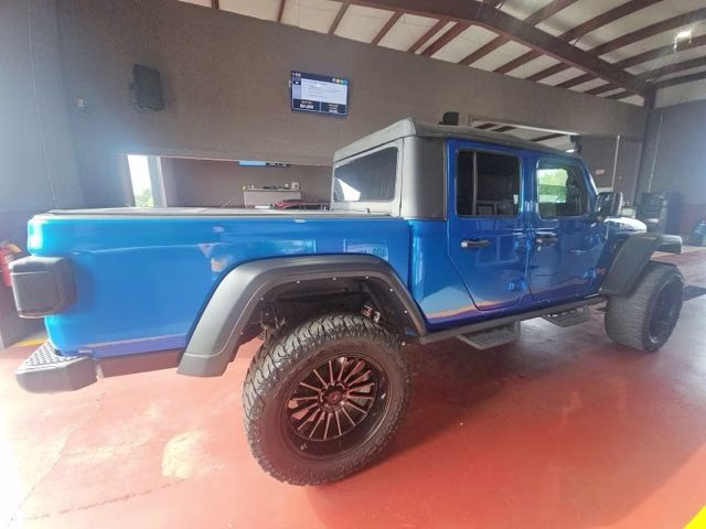 2022 Blue Pearl Jeep Gladiator Mojave 4X4 Truck