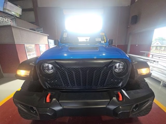 2022 Blue Pearl Jeep Gladiator Mojave 4X4 Truck