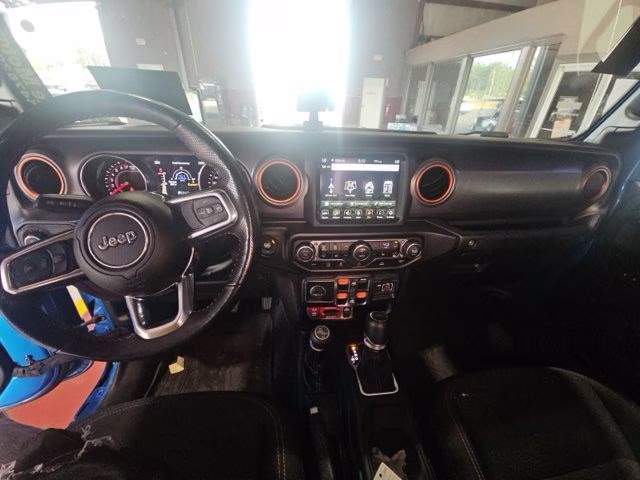2022 Blue Pearl Jeep Gladiator Mojave 4X4 Truck