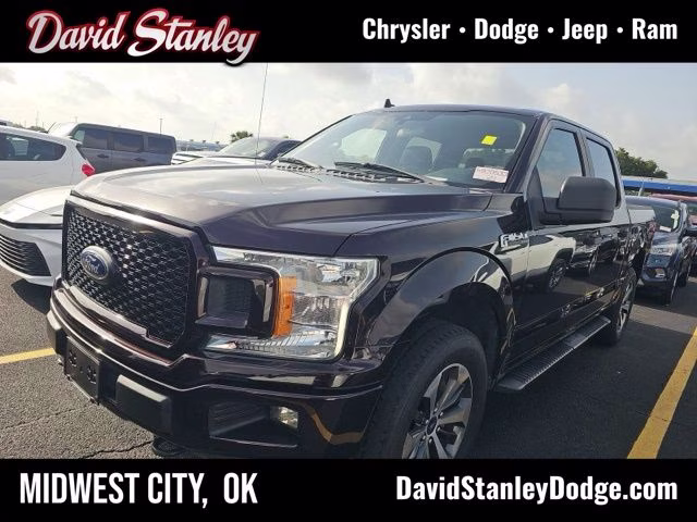 2020 Magma Red Ford F-150 XL 4X4 Truck