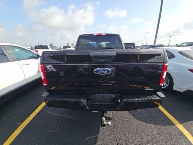 2020 Magma Red Ford F-150 XL 4X4 Truck