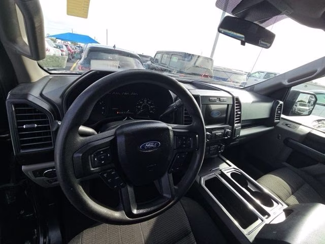 2020 Magma Red Ford F-150 XL 4X4 Truck