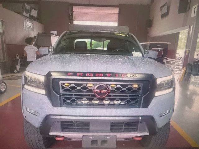 2024 Boulder Gray Nissan Frontier PRO-4X 4X4 Truck