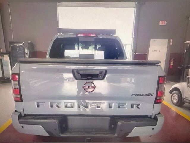 2024 Boulder Gray Nissan Frontier PRO-4X 4X4 Truck