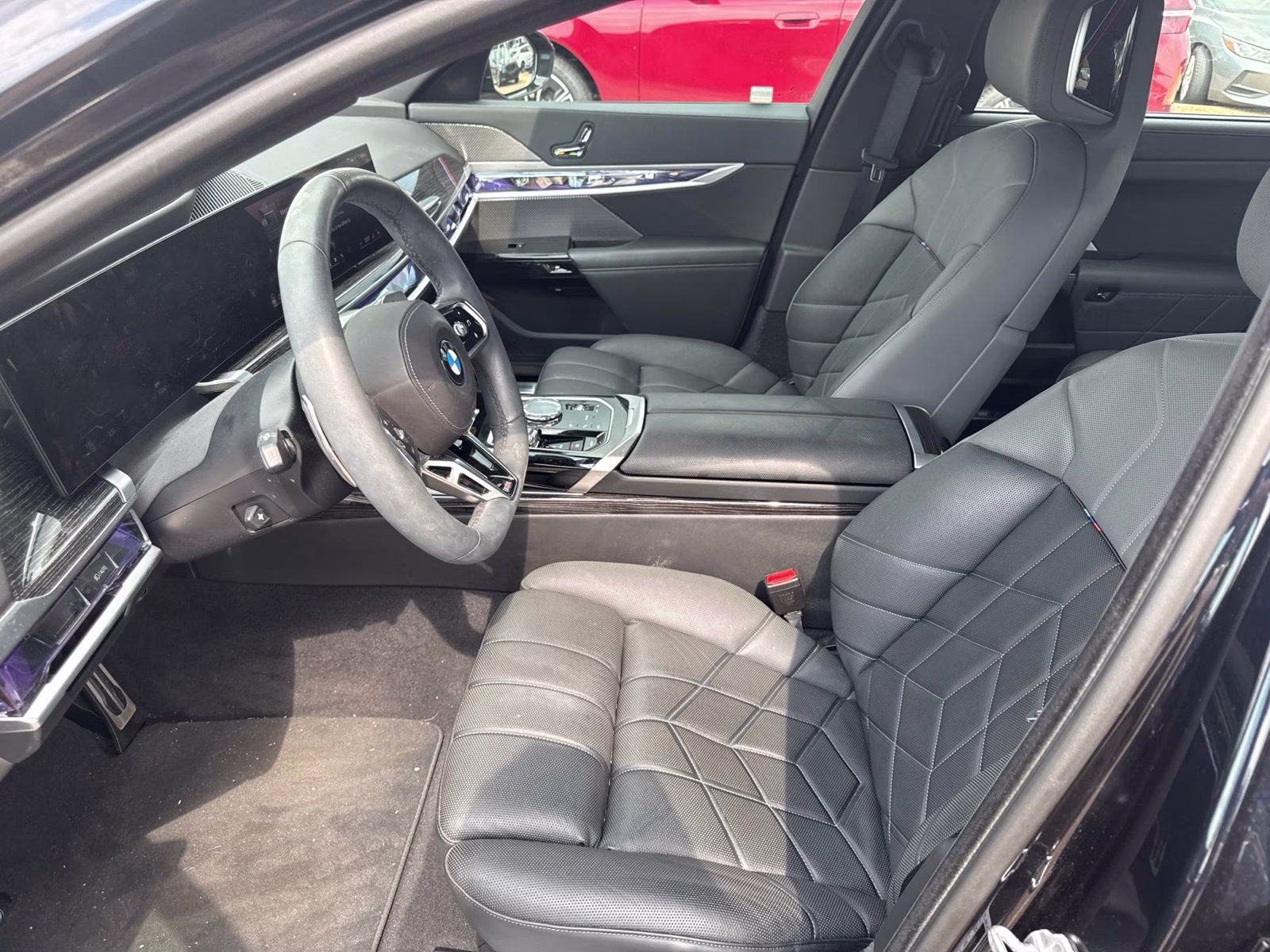 2023 Carbon Black Metallic BMW 7 Series 740i RWD Sedan