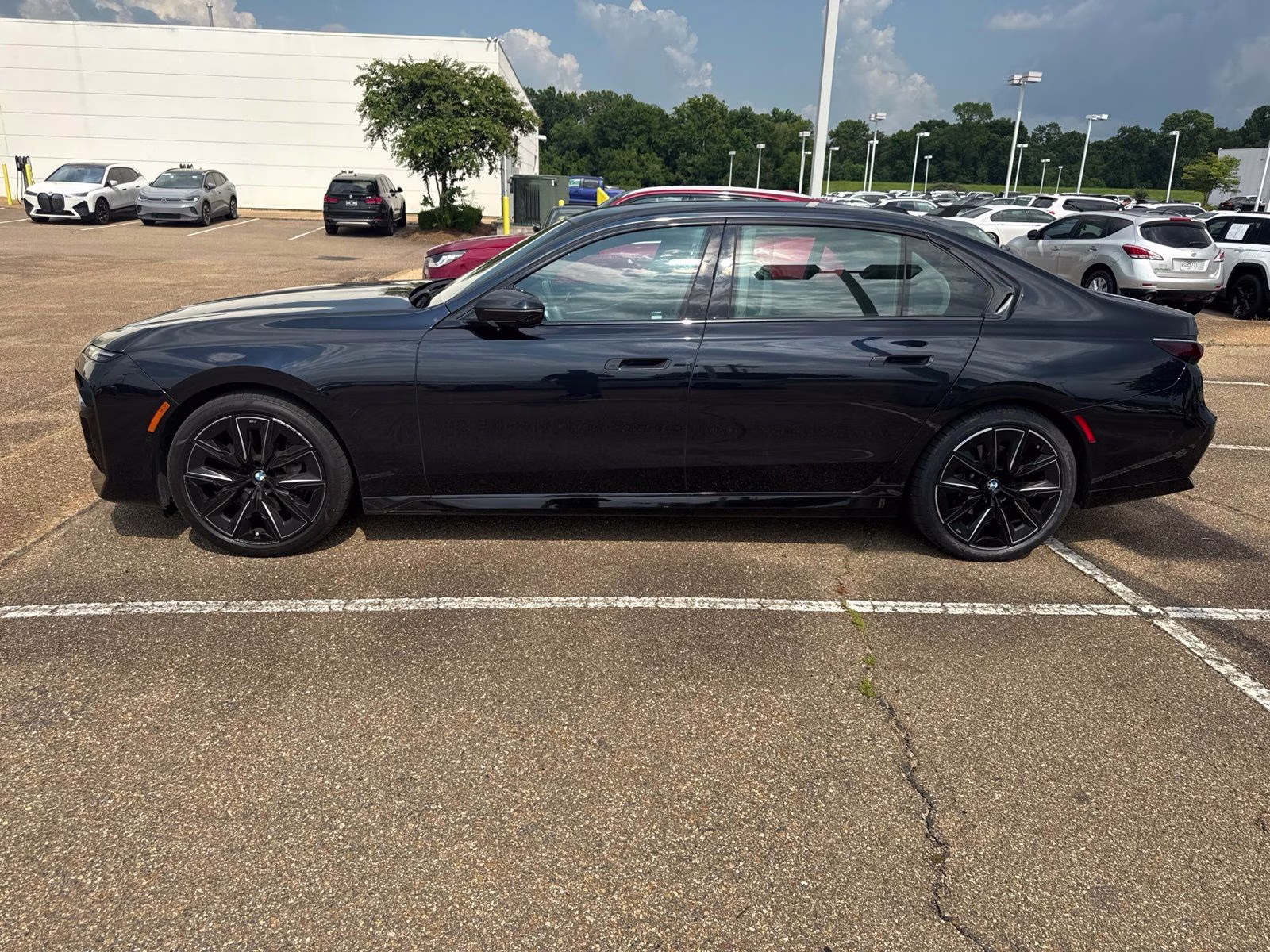 2023 Carbon Black Metallic BMW 7 Series 740i RWD Sedan