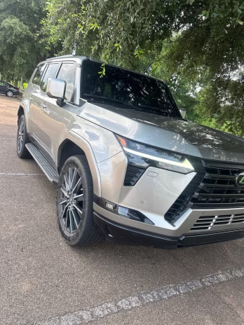 2024 Silver Lexus GX 550 Luxury 4X4 SUV