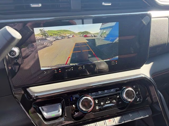 2026 Titainium GMC Sierra 2500HD AT4 4X4 Truck