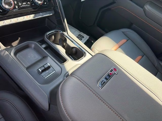 2026 Titainium GMC Sierra 2500HD AT4 4X4 Truck