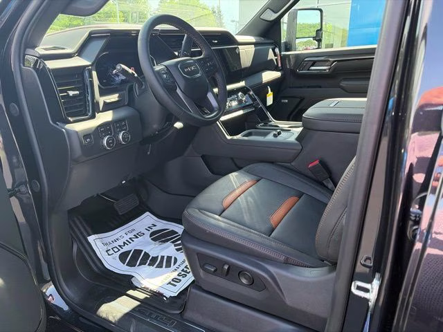 2026 Titainium GMC Sierra 2500HD AT4 4X4 Truck