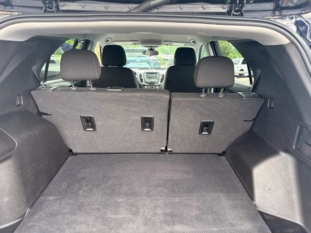 2021 Midnight Blue Metallic Chevrolet Equinox LT AWD SUV