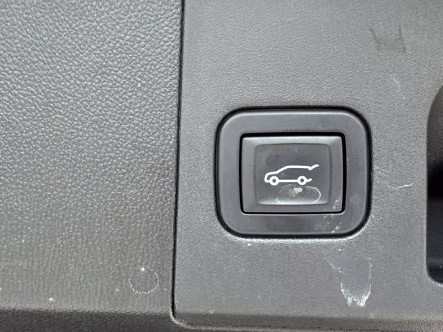 2019 Red Cadillac XT5 Luxury FWD SUV