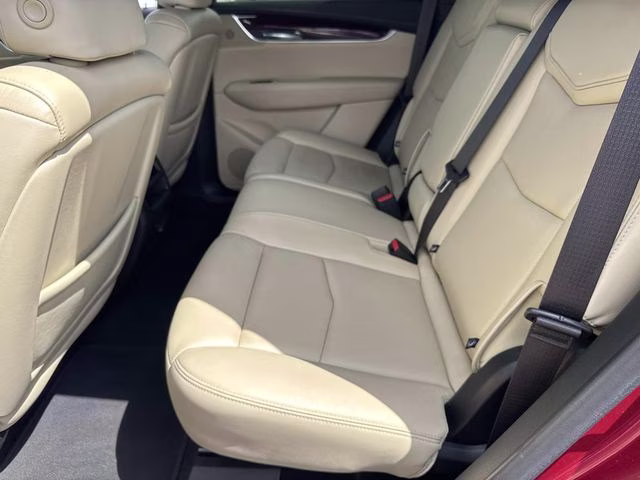 2019 Red Cadillac XT5 Luxury FWD SUV