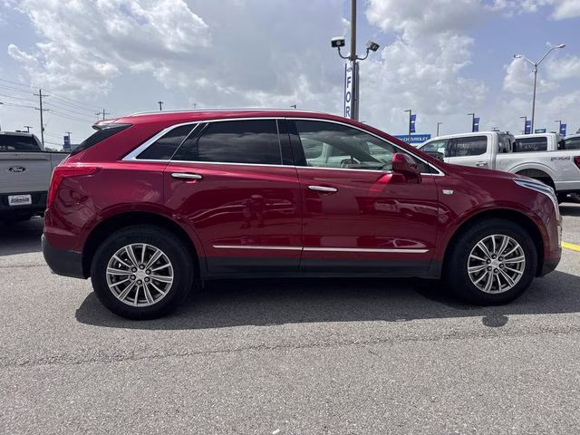 2019 Red Cadillac XT5 Luxury FWD SUV