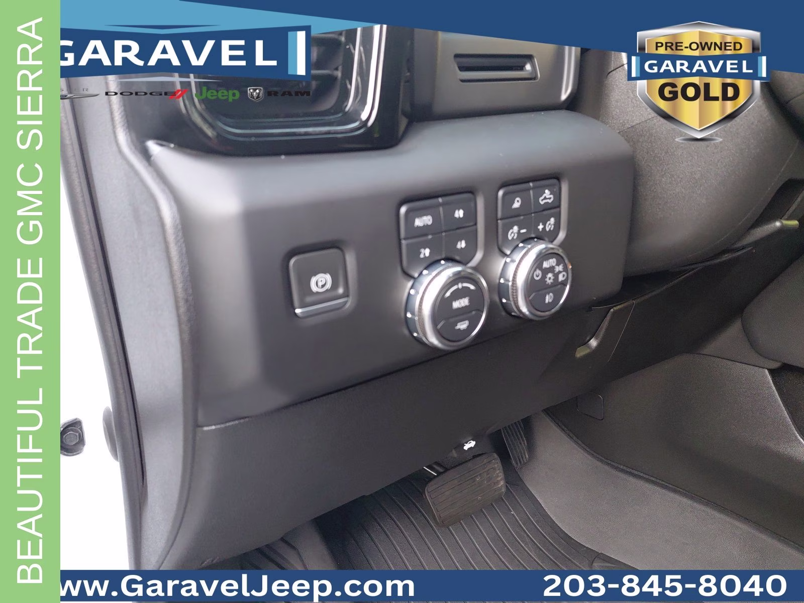 2024 Summit White GMC Sierra 3500HD AT4 4X4 Truck