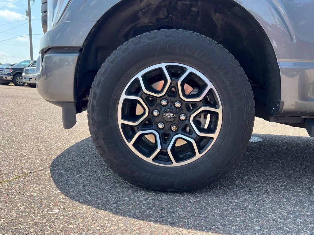2023 Gray Ford F-150 XLT 4X4 Truck