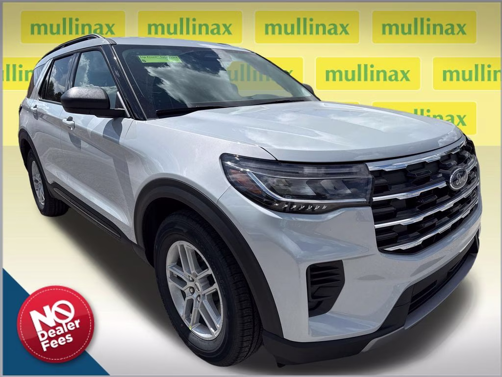 2026 Space White Metallic Ford Explorer Active RWD SUV