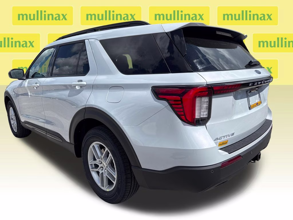 2026 Space White Metallic Ford Explorer Active RWD SUV
