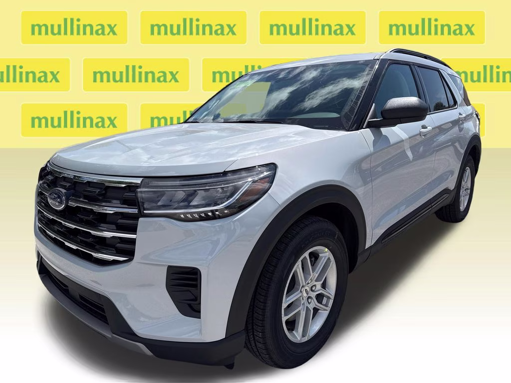 2026 Space White Metallic Ford Explorer Active RWD SUV
