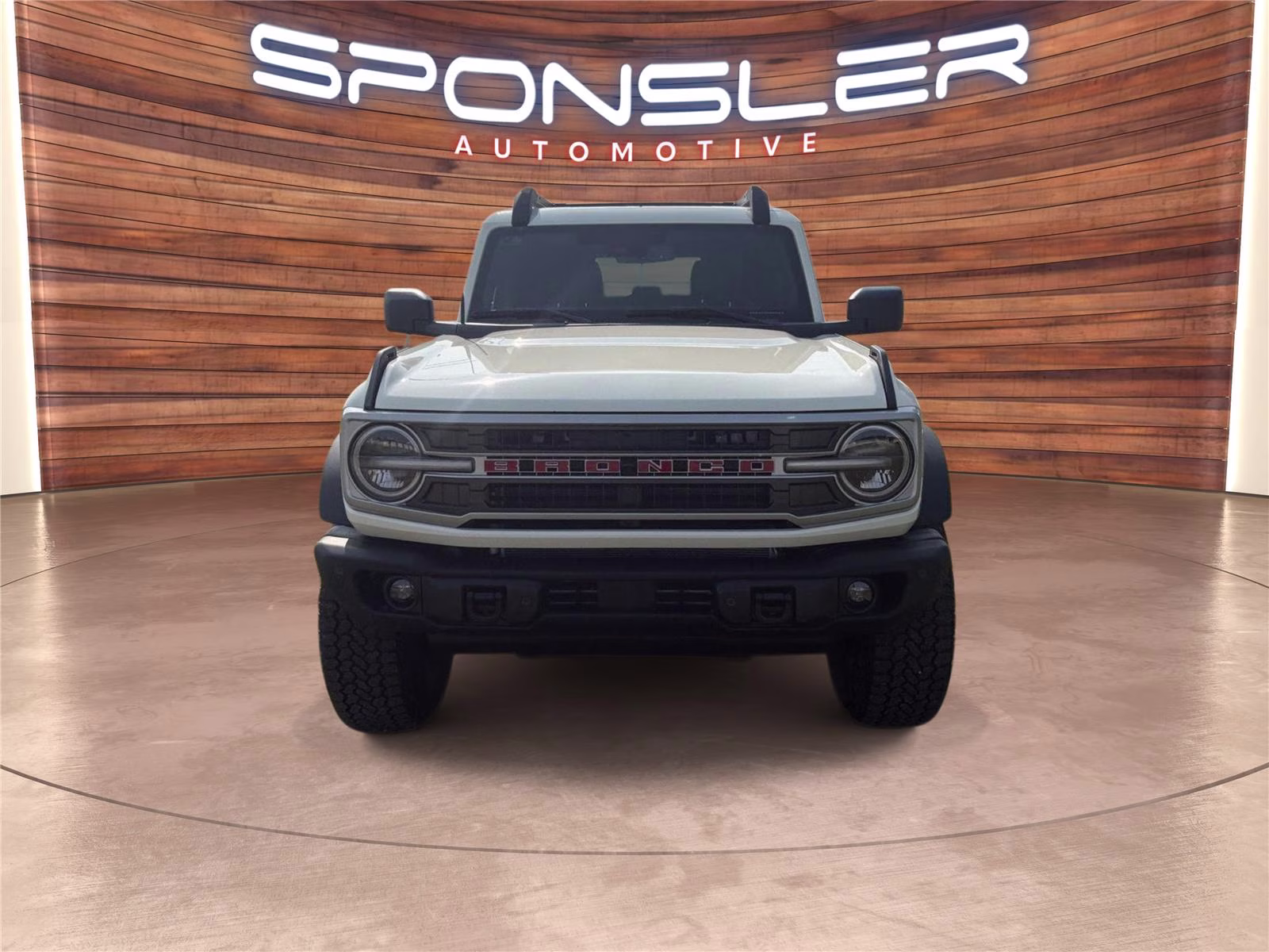 2026 Wimbledon White Ford Bronco Outer Banks 4X4 SUV