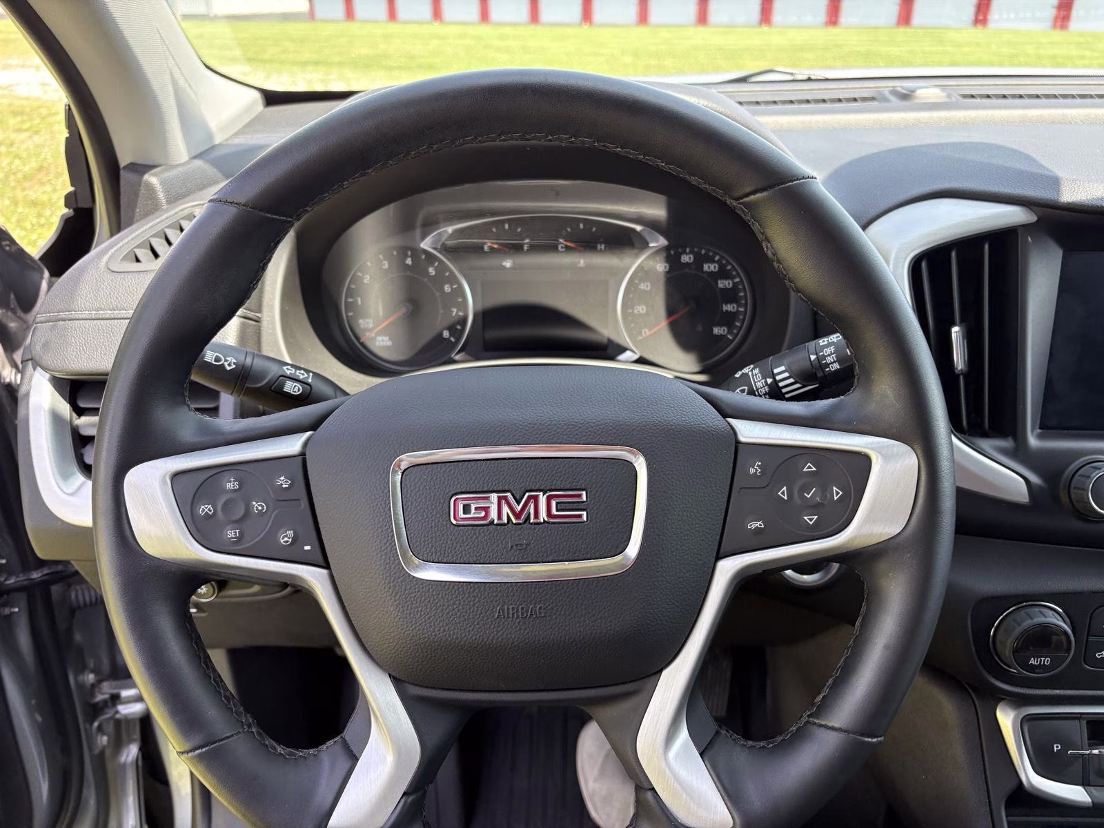 2024 Sterling Metallic GMC Terrain SLT AWD SUV