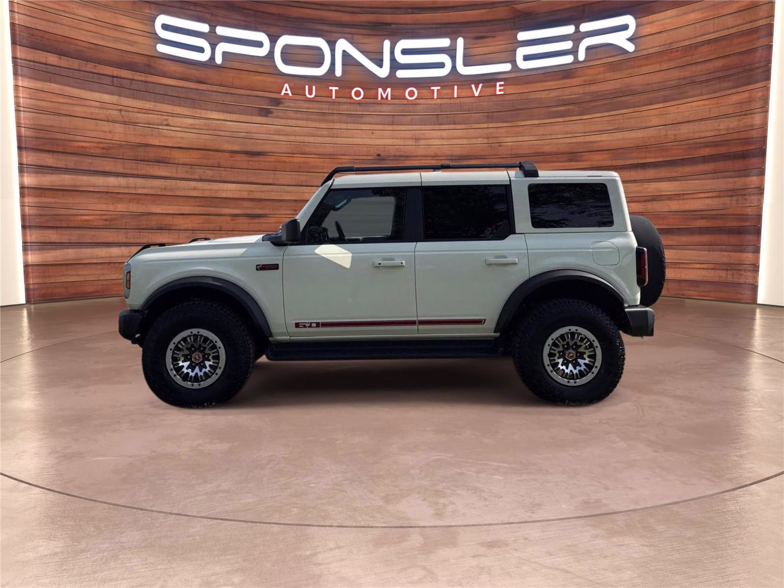 2026 Wimbledon White Ford Bronco Outer Banks 4X4 SUV