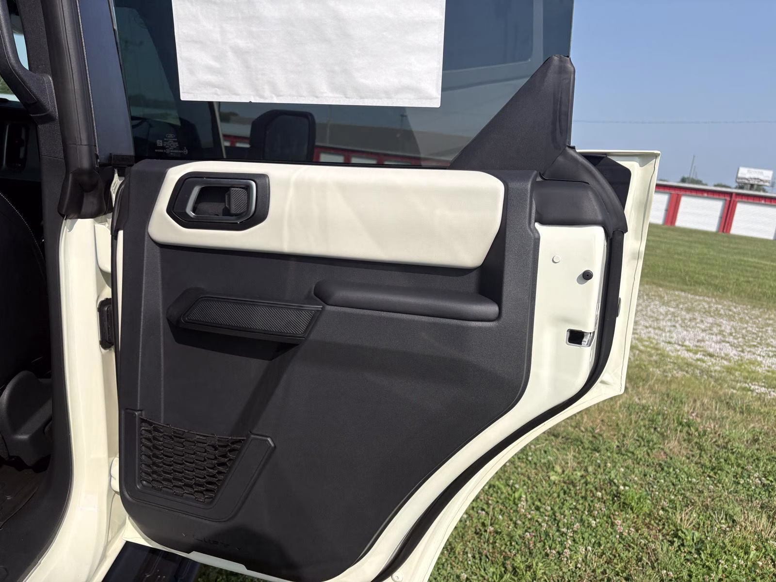 2026 Wimbledon White Ford Bronco Outer Banks 4X4 SUV