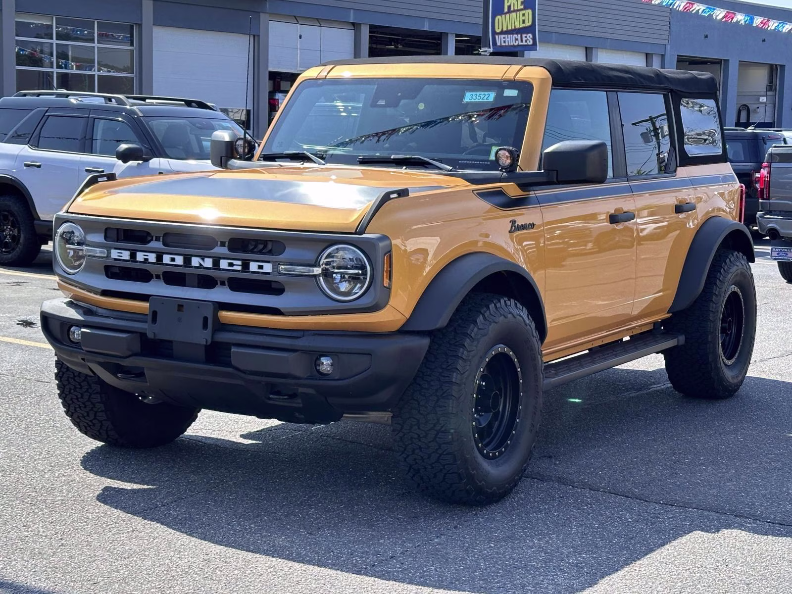 2022 Cyber Orange Metallic Tricoat Ford Bronco Big Bend 4 Door 4x4 4X4 SUV