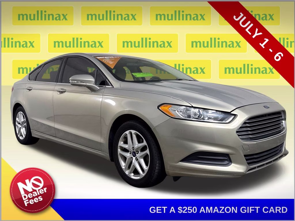 2016 Ford Fusion SE FWD's photo
